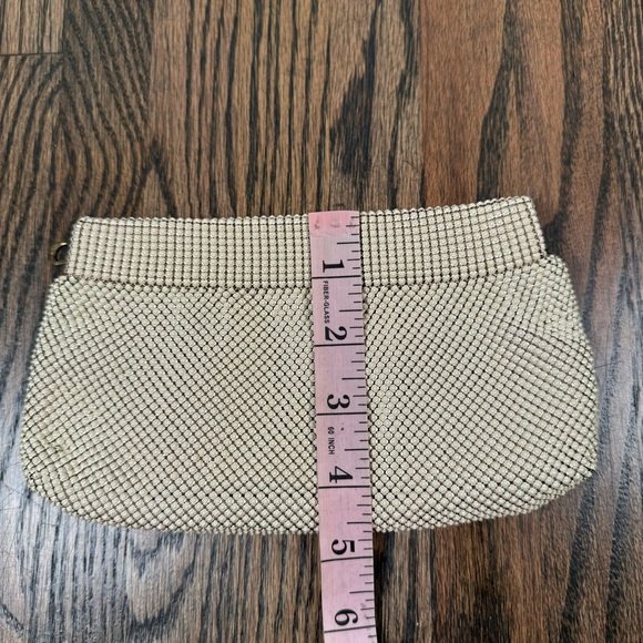 Vintage Whiting & Davis Co. Mesh Cream Bag Clutch - Picture 8 of 8